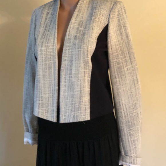 Stunning Tahari Jacket  - - Picture 6 of 10